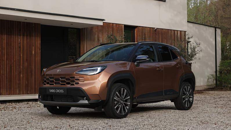 Toyota Yaris Cross recebeu novo visual na Europa, diferente do vendido no Brasil