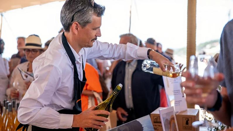 Cassis celebra 90 anos de sua denominação de vinho