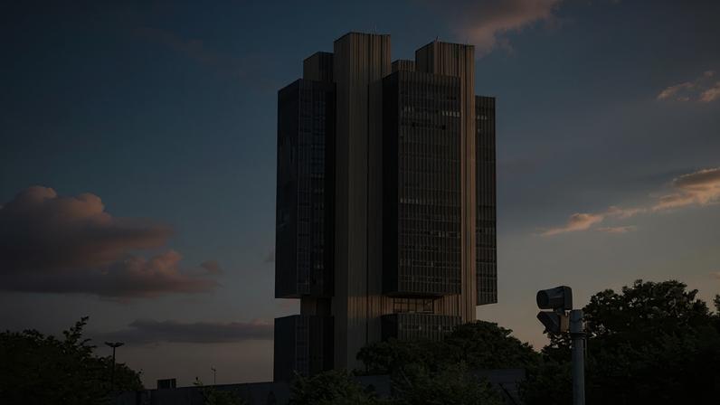Governo registra superávit primário e dívida pública recua em janeiro de 2025, segundo o Banco Central