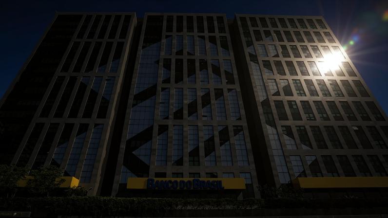 Banco do Brasil retoma escolha da banca para o próximo concurso
