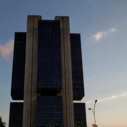 Relator aponta possibilidade de 15 votos na CCJ para autonomia financeira do BC