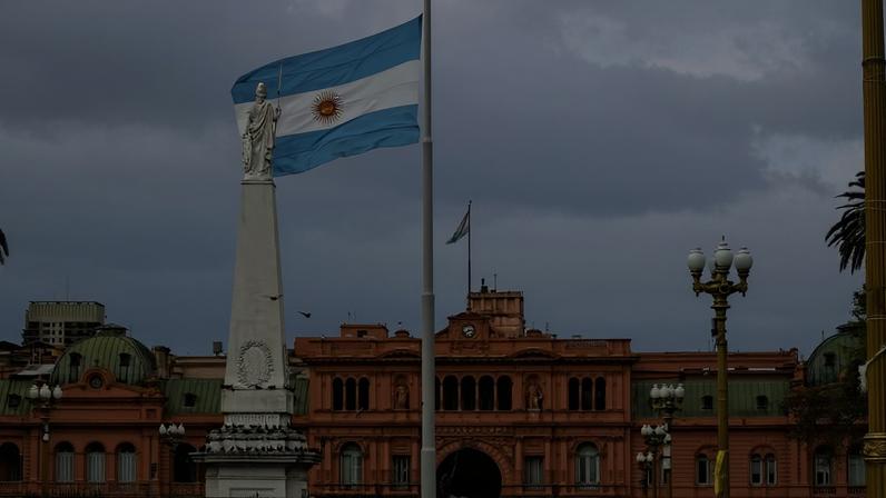 Bandeira argentina, buenos aires, argentina — Foto: Paul/Unsplash