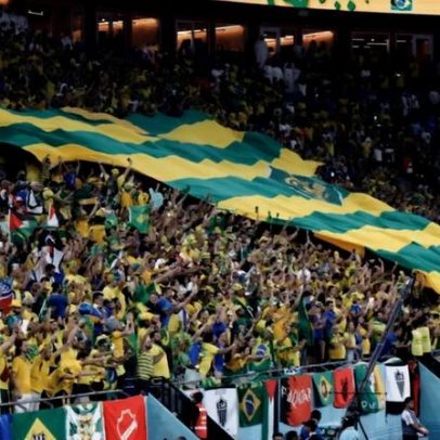 Aposta de torcedores reúne rivais organizados para apoiar a seleção na Copa