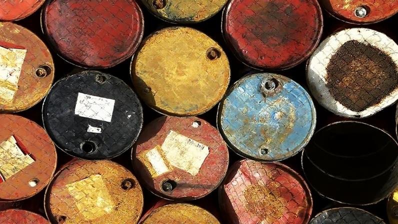 Preço do petróleo sobe novamente após discurso de Trump