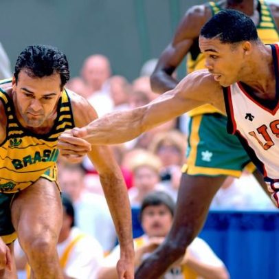 Oscar marca 46 pontos na final do Pan de 1987 e revoluciona o basquete