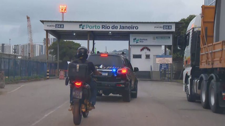 PF cumpre mandado na Operação Mare Liberum — Foto: Divulgação/PF
