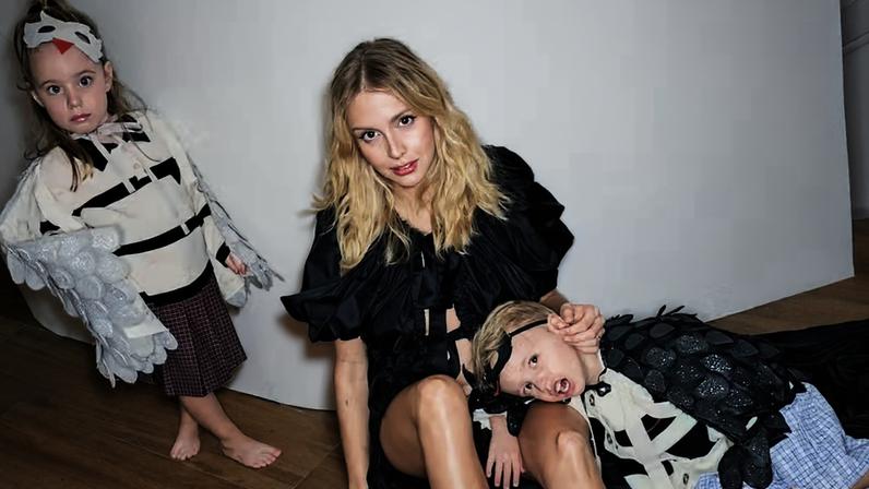 Grávida e mãe de gêmeos, Isa Scherer não tem babás e organiza compromissos a partir da rotina dos filhos — Foto: Reprodução/Instagram