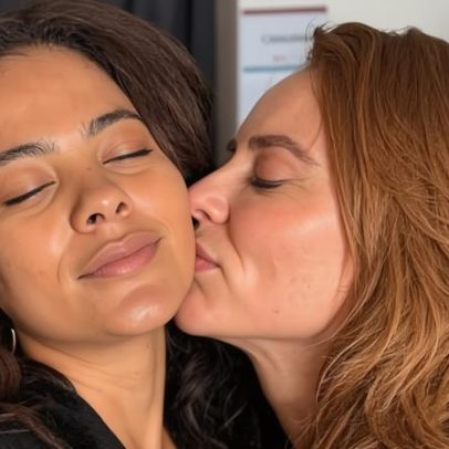 Paolla Oliveira e Bella Campos brincam juntos após boatos