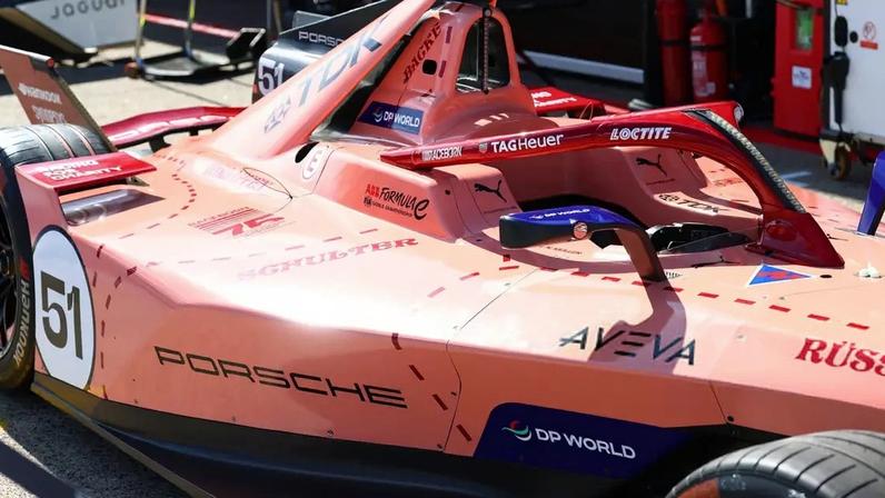 Pintura especial do Pink Pig é lançada no 99X Electric durante o ePrix de Berlim