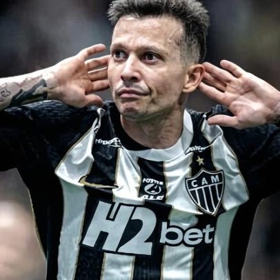 Atlético vence Juventud no final; Bernard tem noite turbulenta com a torcida
