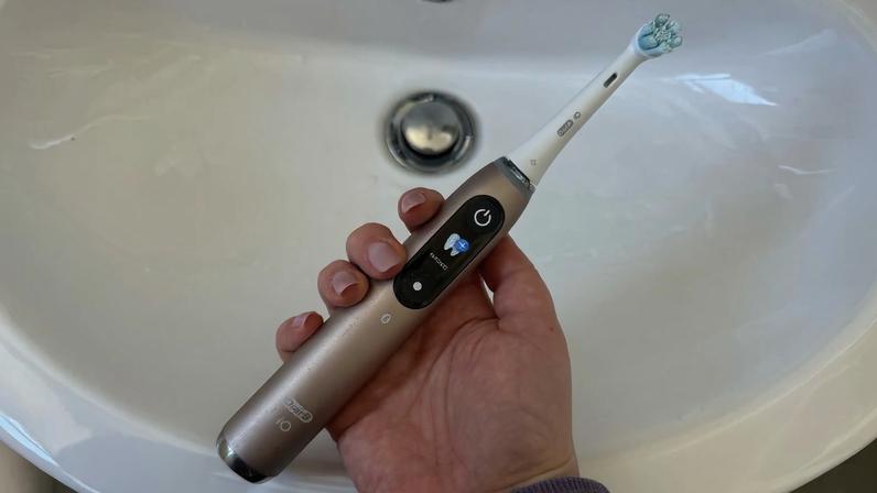 Oral-B has streamlined its range of electric toothbrushes, leaving just the high-spec iO devices