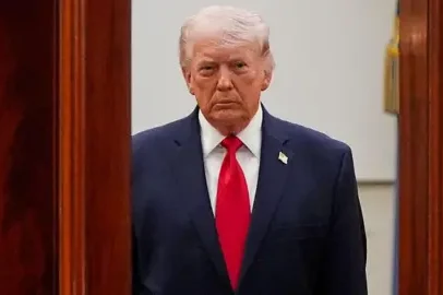 Suspeitas de insider trading rondam a presidência de Trump