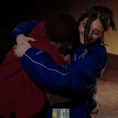 Mãe de Billie Eilish relata emoção ao ver filha no palco com Justin Bieber
