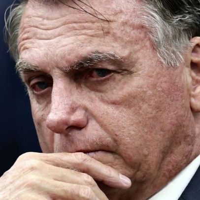 Defesa de Bolsonaro solicita ao STF autorização para cirurgia no ombro