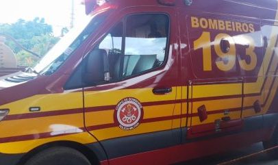 Teto de estabelecimento desaba em SP e deixa vítimas sob escombros