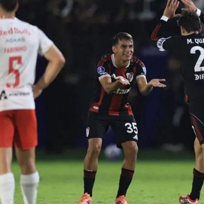 Bragantino perde para o River Plate após pênalti perdido e expulsão