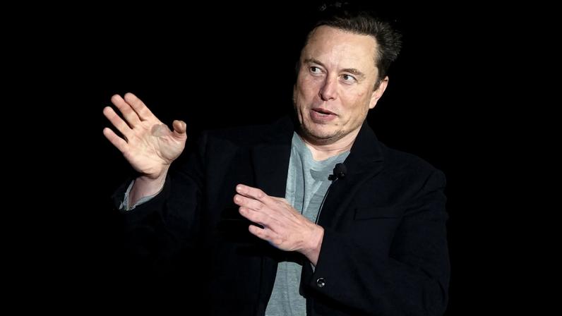 Elon Musk, o homem mais rico do mundo hoje, segundo a revista Forbes