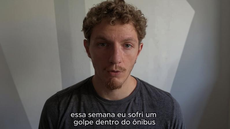 Nas redes sociais, Guilherme Giaretta relatou golpe sofrido no ônibus em São Paulo