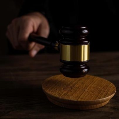 Homem é condenado a mais de 11 anos por morte de corretor em Savassi (2011)