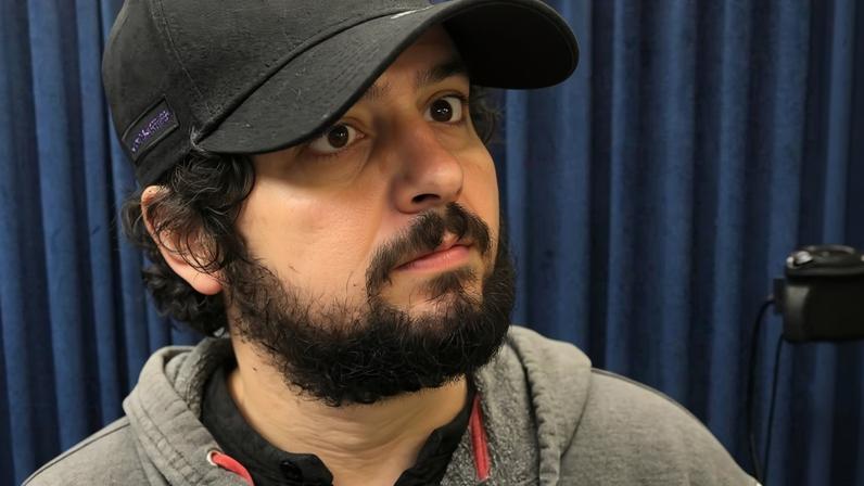 O podcaster Monark, que responde processo por declarações feitas no Flow