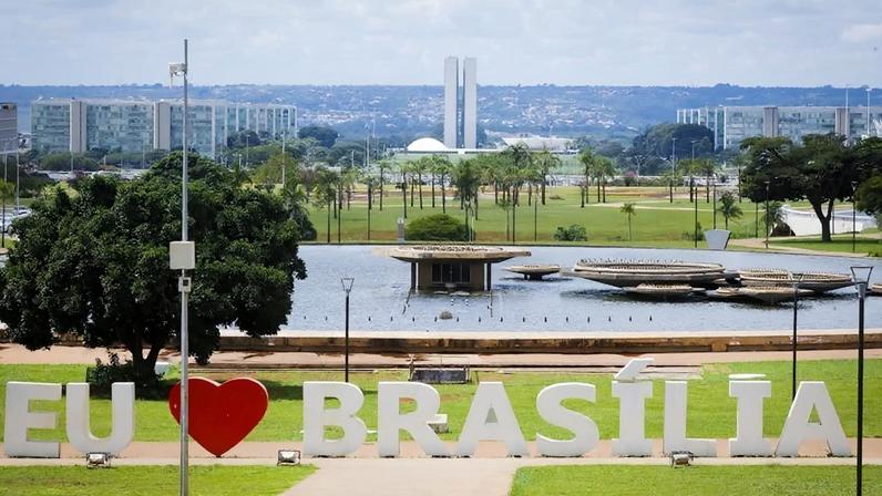 Brasília aos 66 anos: autoridades apresentam prós e contras da cidade