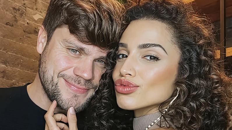 Breno Simões e Paula Amorim se conheceram no BBB 18, da TV Globo