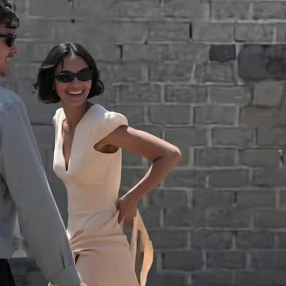 Bruna Marquezine escolhe look de 35 mil para passeio com Shawn Mendes em Malibu