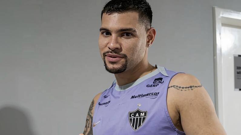Bruno Guimarães esteve no CT do Galo em fevereiro