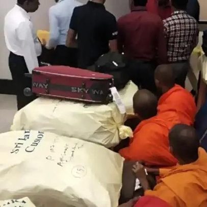 Grupo de 22 monges é detido em aeroporto com 110 kg de maconha