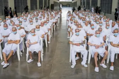 Julgamento em massa de 486 suspeitos da MS-13 começa em El Salvador