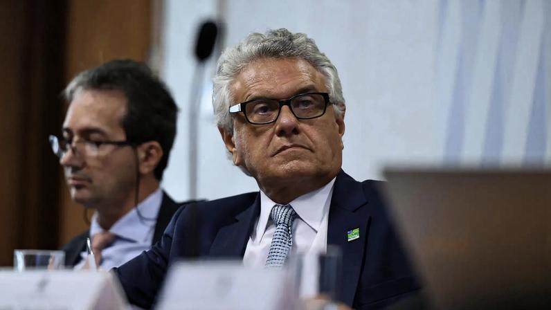 Representação de deputados do PSOL questiona venda da única mina de terras raras em operação no país e pede investigação de Caiado. (Foto: Edilson Rodrigues/Agência Senado)