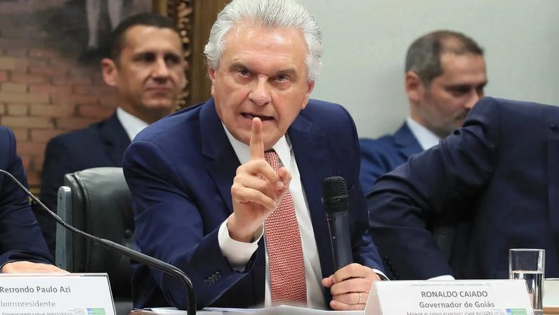 Caiado diz que "qualquer um ganha do PT no segundo turno", alfineta Flávio e destaca experiência como governador para chegar ao Planalto. (Foto: Lula Marques/Agência Brasil)