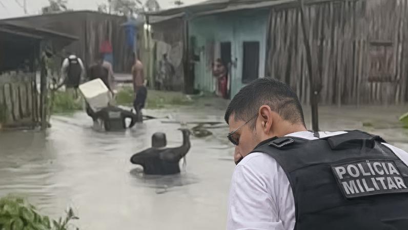 Enchentes em Belém do Pará — Foto: Reprodução g1