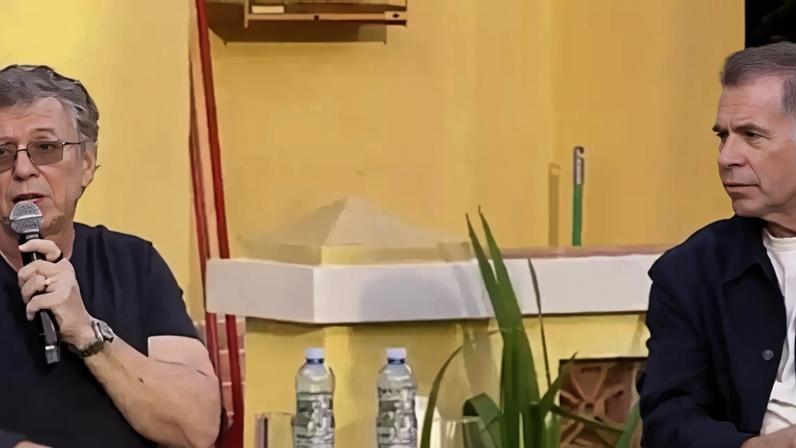 Boninho em coletiva do Casa do Patrão