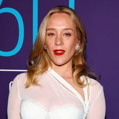 Chloë Sevigny afirma nunca ter se sentido bonita na vida