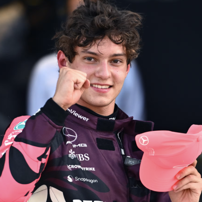 F1: Antonelli revela que Mercedes achou solução para problema nas largadas