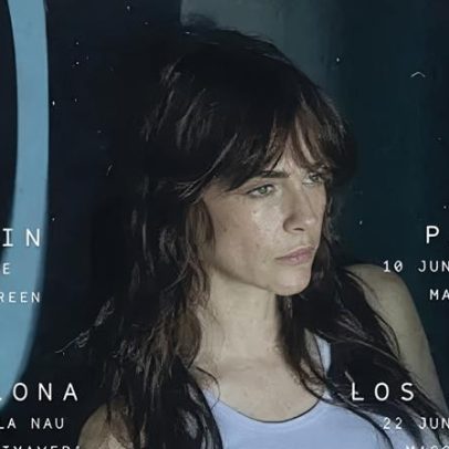 Cara Delevingne lança carreira musical e anuncia turnê para junho de 2026
