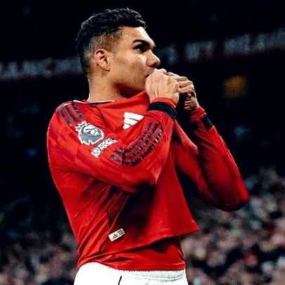 Casemiro decide e United vence Brentford, garantindo vaga na Champions