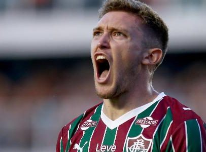 Fluminense vira no final e vence Santos de Neymar na Vila