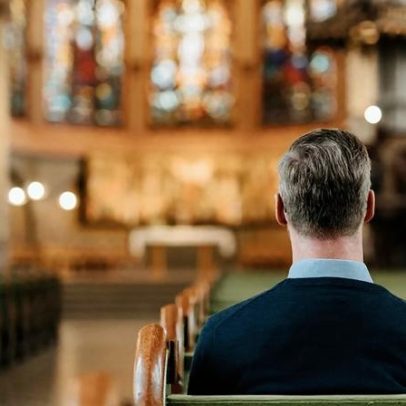 Estudo aponta queda de católicos que deixam a religião