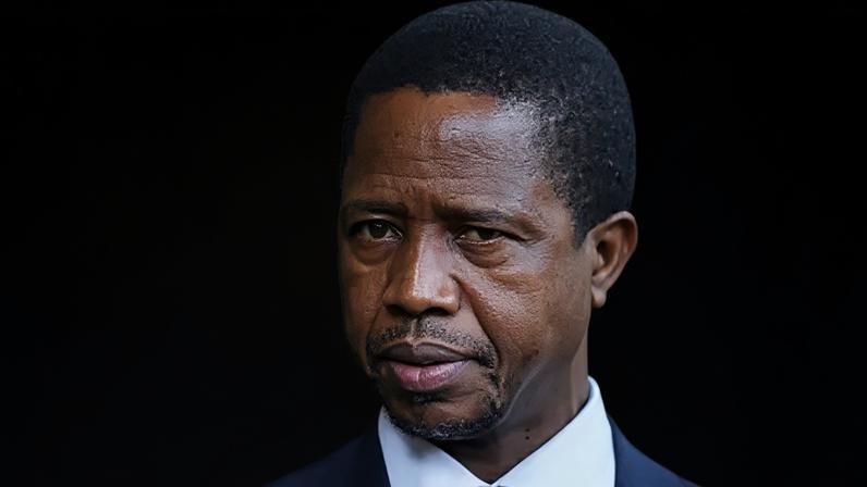 Governo da Zâmbia toma posse do corpo do ex-presidente em disputa de repatriação