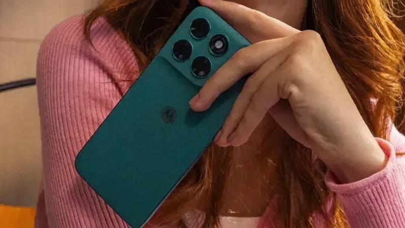 Motorola vaza Moto G87 sem querer com suporte a microSD de até 2 TB de espaço