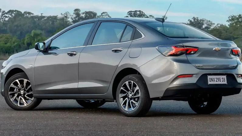 Chevrolet Onix Plus
