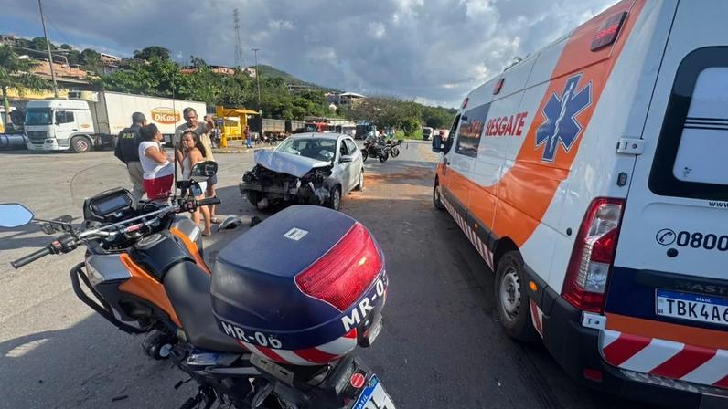 Fluxo no sentido Governador Valadares precisou ser desviado, mas já foi regularizado; no sentido BH não houve retenção