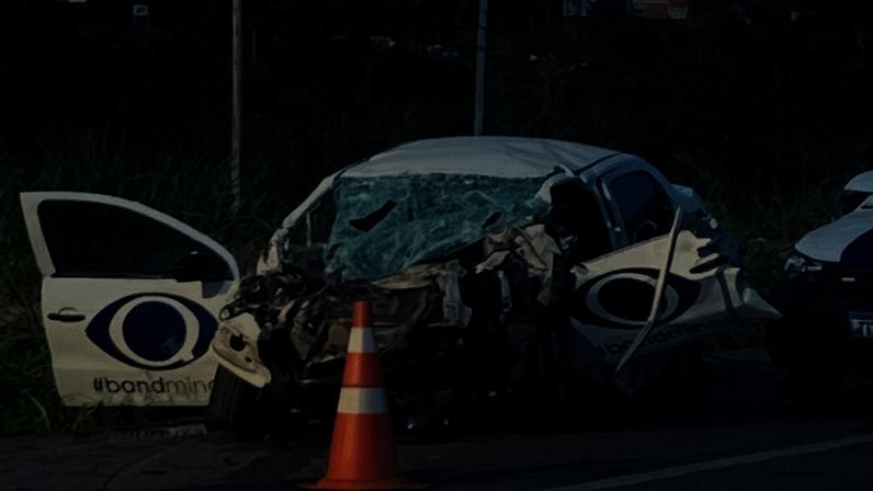 Cinegrafista da TV Band Minas morreu em acidente na BR-381, em Ravena, na Grande BH. Repórter ficou gravemente ferida.
