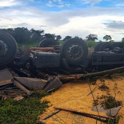 Acidente com carreta mata dois no MG-223, no Triângulo Mineiro
