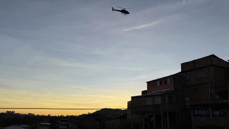 Ação contou com o apoio do helicóptero da instituição