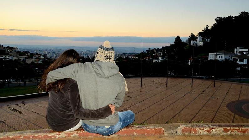 Frio em BH: sensação térmica despenca na noite de sábado