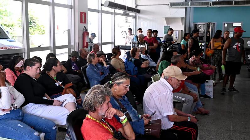 Atendimento lotado no Hospital Metropolitano Odilon Behrens (HOB)