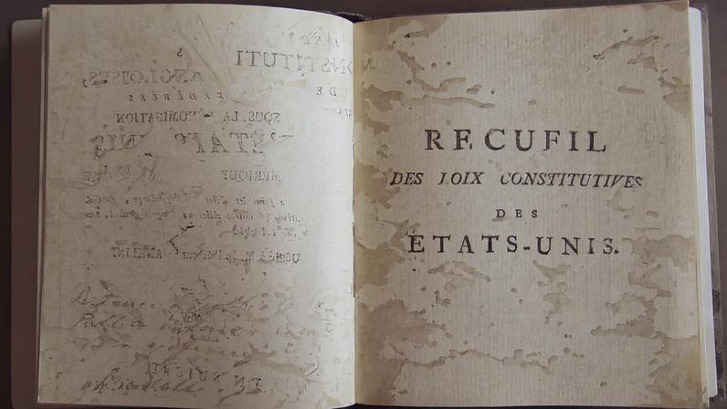 Obra do século XVIII reúne textos sobre a independência dos EUA e traz anotações confirmadas como sendo de Tiradentes